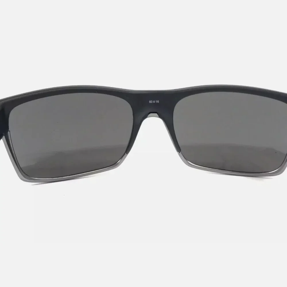Oakley Sunglasses Black Polarized Matte Sunglasses